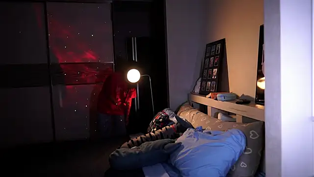 Snapshot of ileanacampbe chatting on 09/19/25, 04:25 ileanacampbe online show from 09/19/25, 04:25