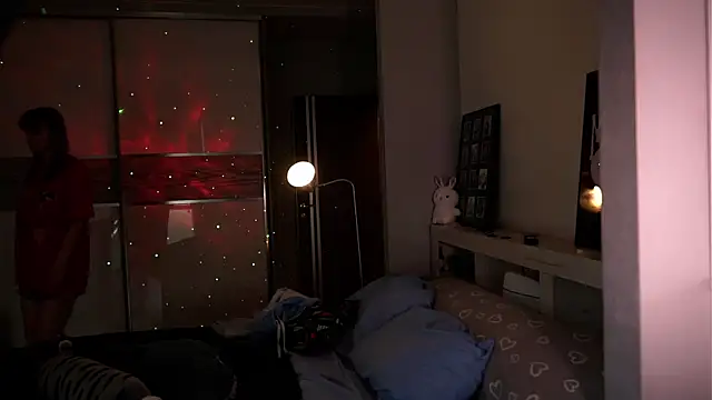 Snapshot of ileanacampbe chatting on 10/06/25, 04:32 ileanacampbe online show from 10/06/25, 04:32