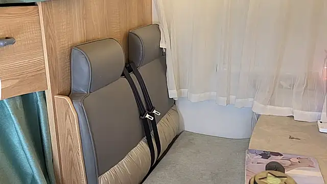 muyan 00 online show from 11/26/25, 01:56