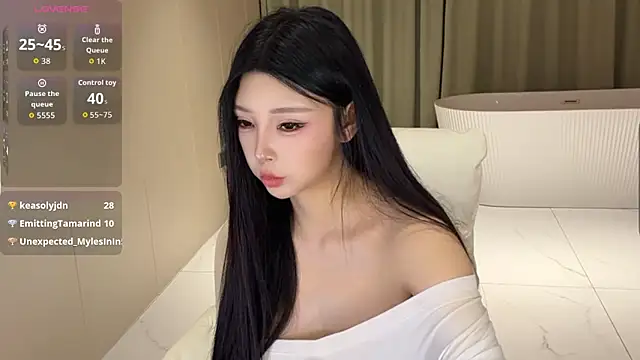 Snapshot of muyan_00 chatting on 03/21/26, 03:37 muyan 00 online show from 03/21/26, 03:37