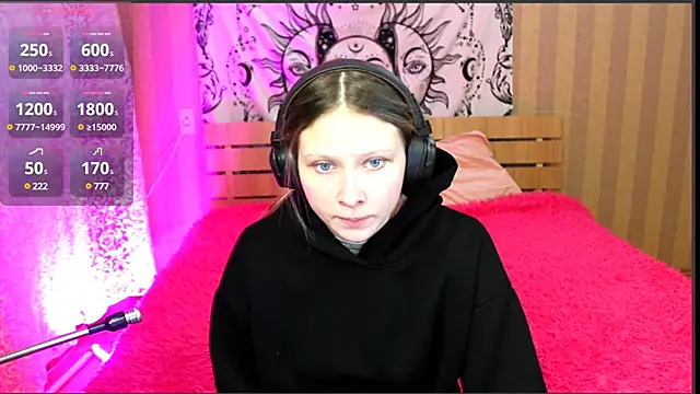 meek cutie online show from 03/13/25, 12:37