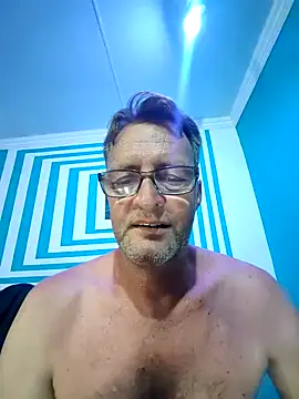 itsmeyes69 online show from 01/25/25, 09:57
