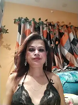 Snapshot of SANA-LEONI chatting on 03/26/26, 02:44 SANA-LEONI online show from 03/26/26, 02:44