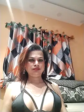 Snapshot of SANA-LEONI chatting on 04/10/26, 07:40 SANA-LEONI online show from 04/10/26, 07:40