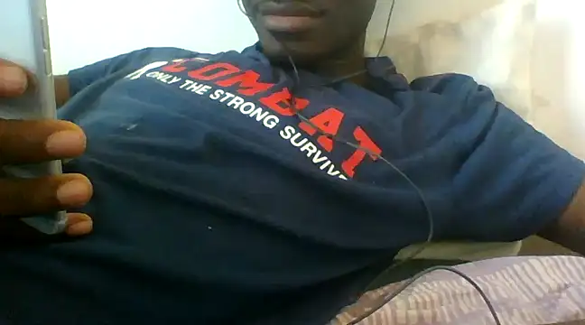 Snapshot of pretontasty chatting on 01/29/25, 12:13 pretontasty online show from 01/29/25, 12:13