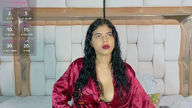 hotiergirl online show from 10/03/25, 12:35