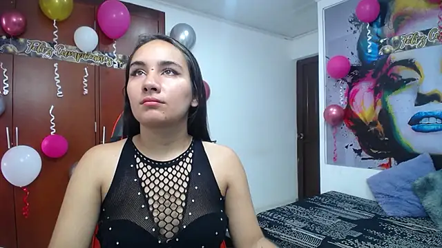 Snapshot of Maylin_horny19 chatting on 02/01/26, 07:34 Maylin horny19 online show from 02/01/26, 07:34