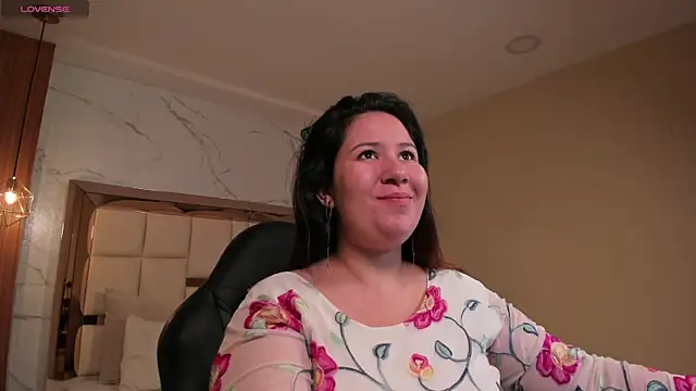zoes milee online show from 05/20/26, 11:49