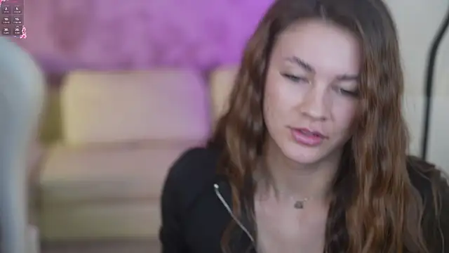 Lika Secret  online show from 02/01/25, 11:37