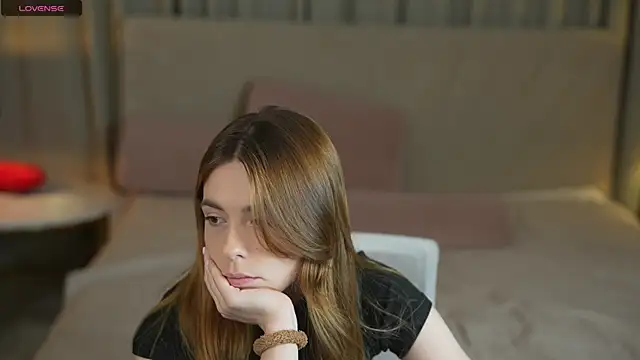 Lika Secret  online show from 09/23/25, 09:18