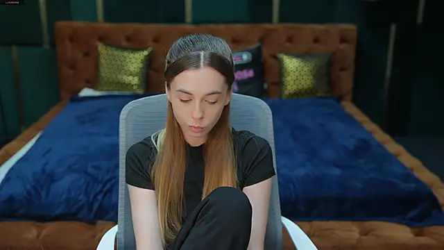 Lika Secret  online show from 11/25/25, 11:38