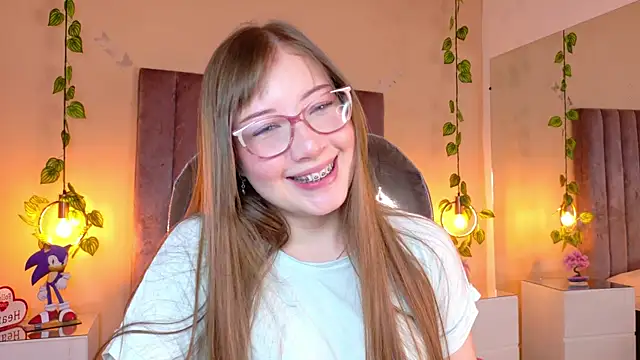 Dahlia Rousse online show from 07/12/26, 06:04
