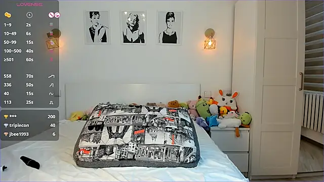 Snapshot of mirann chatting on 01/30/25, 06:24 mirann online show from 01/30/25, 06:24