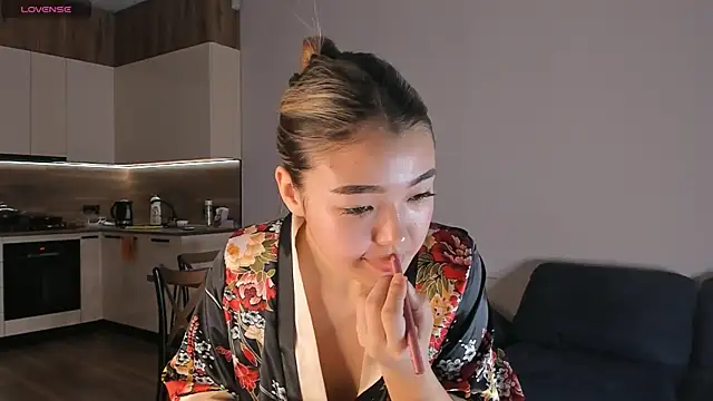 Snapshot of mirann chatting on 02/26/25, 03:32 mirann online show from 02/26/25, 03:32