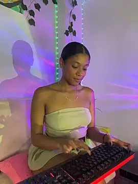 ElectraaJoness online show from 07/23/26, 01:58