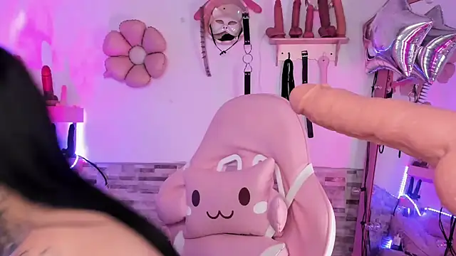 amyswallow7 online show from 11/15/25, 01:03