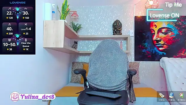 Luxury Woman online show from 02/28/25, 03:48