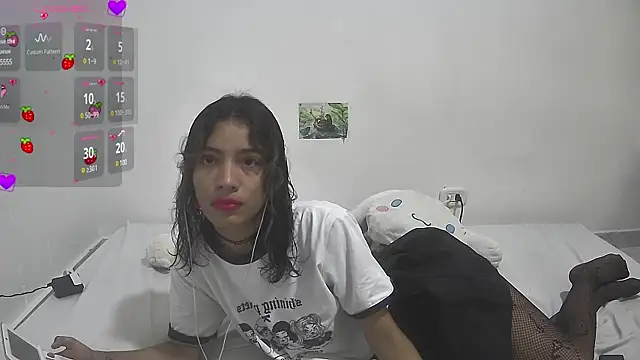 Lovelyamyy online show from 01/10/25, 02:23