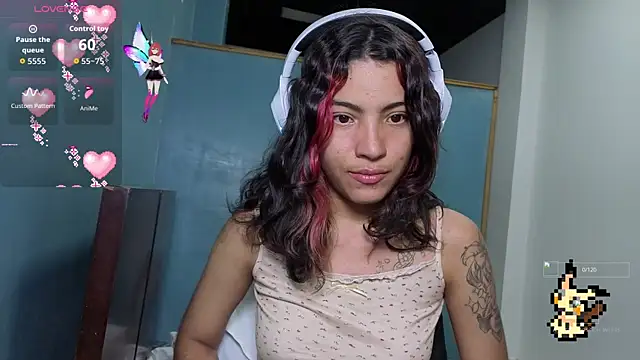 Snapshot of Lovelyamyy chatting on 11/02/25, 01:30 Lovelyamyy online show from 11/02/25, 01:30