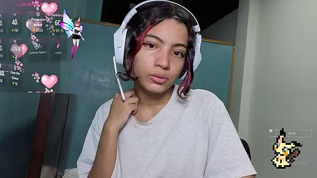 Snapshot of Lovelyamyy chatting on 11/03/25, 03:41 Lovelyamyy online show from 11/03/25, 03:41