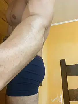 Snapshot of Lucasfit24 chatting on 01/30/25, 11:34 Lucasfit24 online show from 01/30/25, 11:34