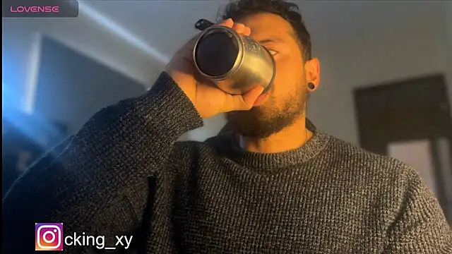 Snapshot of Lucasfit24 chatting on 10/02/25, 01:51 Lucasfit24 online show from 10/02/25, 01:51