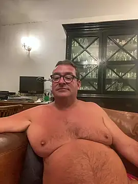 Snapshot of MountJohnXL chatting on 06/10/26, 11:57 MountJohnXL online show from 06/10/26, 11:57