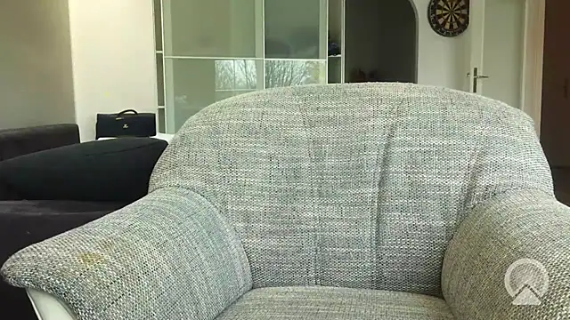 Snapshot of TyroneeDE chatting on 10/27/25, 11:47 TyroneeDE online show from 10/27/25, 11:47