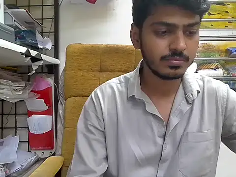 Snapshot of cute_modell chatting on 10/30/25, 12:06 cute modell online show from 10/30/25, 12:06