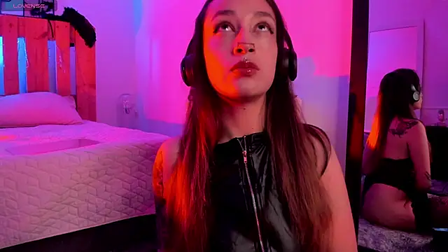 Snapshot of coral_jonesss chatting on 10/24/25, 02:46 coral jonesss online show from 10/24/25, 02:46