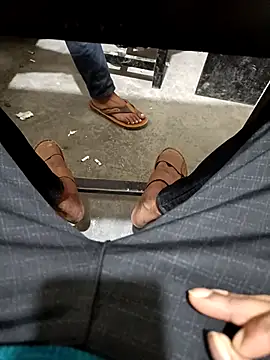 Snapshot of Glorious_Show_BD chatting on 09/25/25, 03:49 Glorious Show BD online show from 09/25/25, 03:49