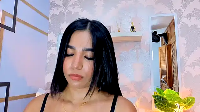 CharlotteGraay online show from 12/13/25, 07:53