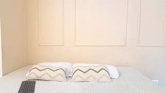 Snapshot of mr_danni chatting on 10/29/25, 06:53 mr danni online show from 10/29/25, 06:53