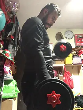 leonardohot1987 online show from 02/03/25, 05:18