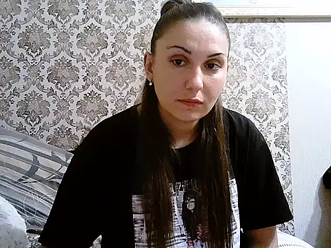 Yuliia30 online show from 09/12/25, 04:07