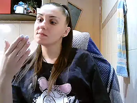 Yuliia30 online show from 07/29/26, 07:45