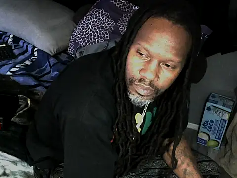 Snapshot of BBC_Dominates_BBW chatting on 01/21/25, 09:24 BBC Dominates BBW online show from 01/21/25, 09:24