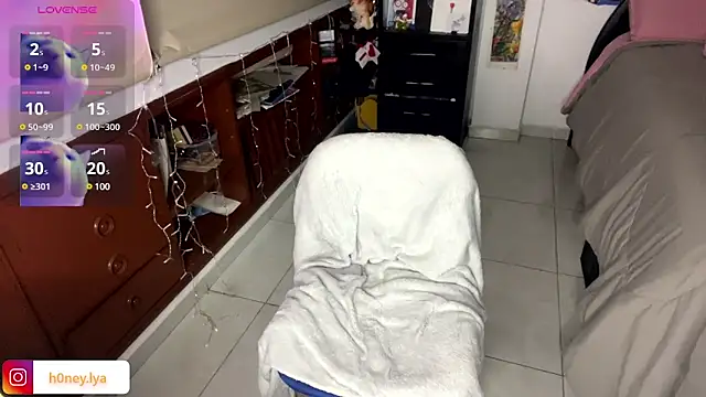 B0nnie H0ney online show from 02/13/25, 12:02