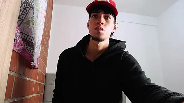 Alejandro bigdick x online show from 02/01/25, 06:00