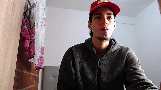 Alejandro bigdick x online show from 02/02/25, 07:20