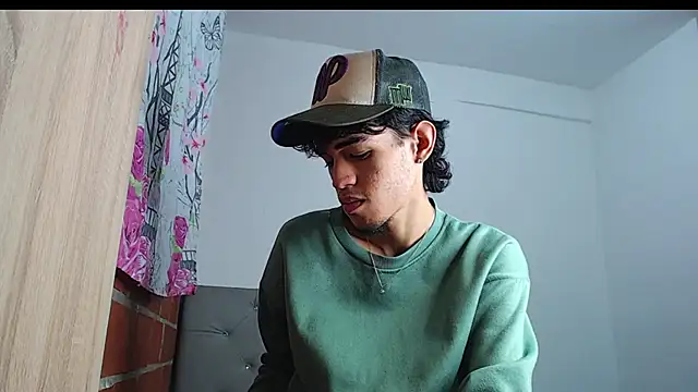 Alejandro bigdick x online show from 02/09/25, 06:54