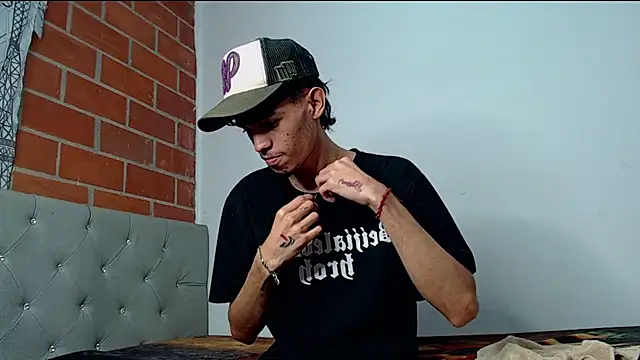 Alejandro bigdick x online show from 02/20/25, 05:01