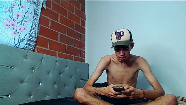 Alejandro bigdick x online show from 02/20/25, 11:42