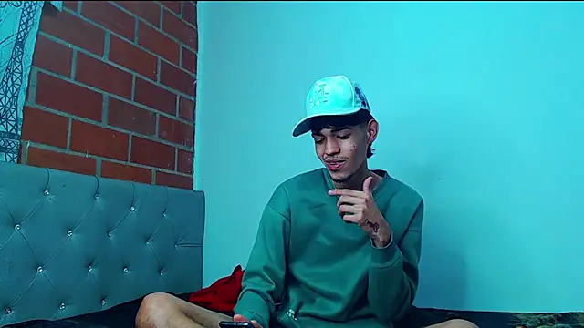 Alejandro bigdick x online show from 02/22/25, 05:55