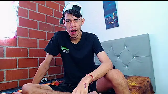 Alejandro bigdick x online show from 03/03/25, 02:59