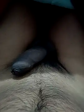 Snapshot of yours_tanmay chatting on 03/15/25, 06:10 yours tanmay online show from 03/15/25, 06:10