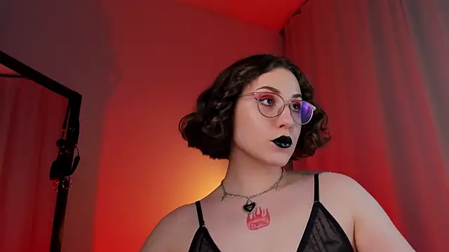 Eva Moss  online show from 03/05/25, 03:18