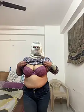Miss-Jasmine online show from 02/25/25, 08:03