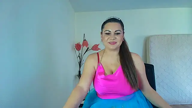 VixenVibesX online show from 10/31/25, 08:48