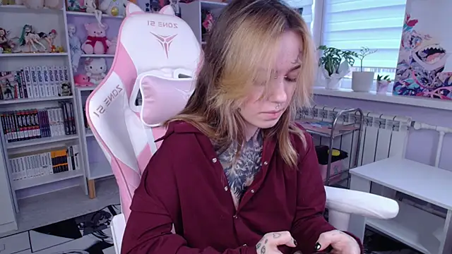 Catharsisi online show from 10/16/25, 01:34